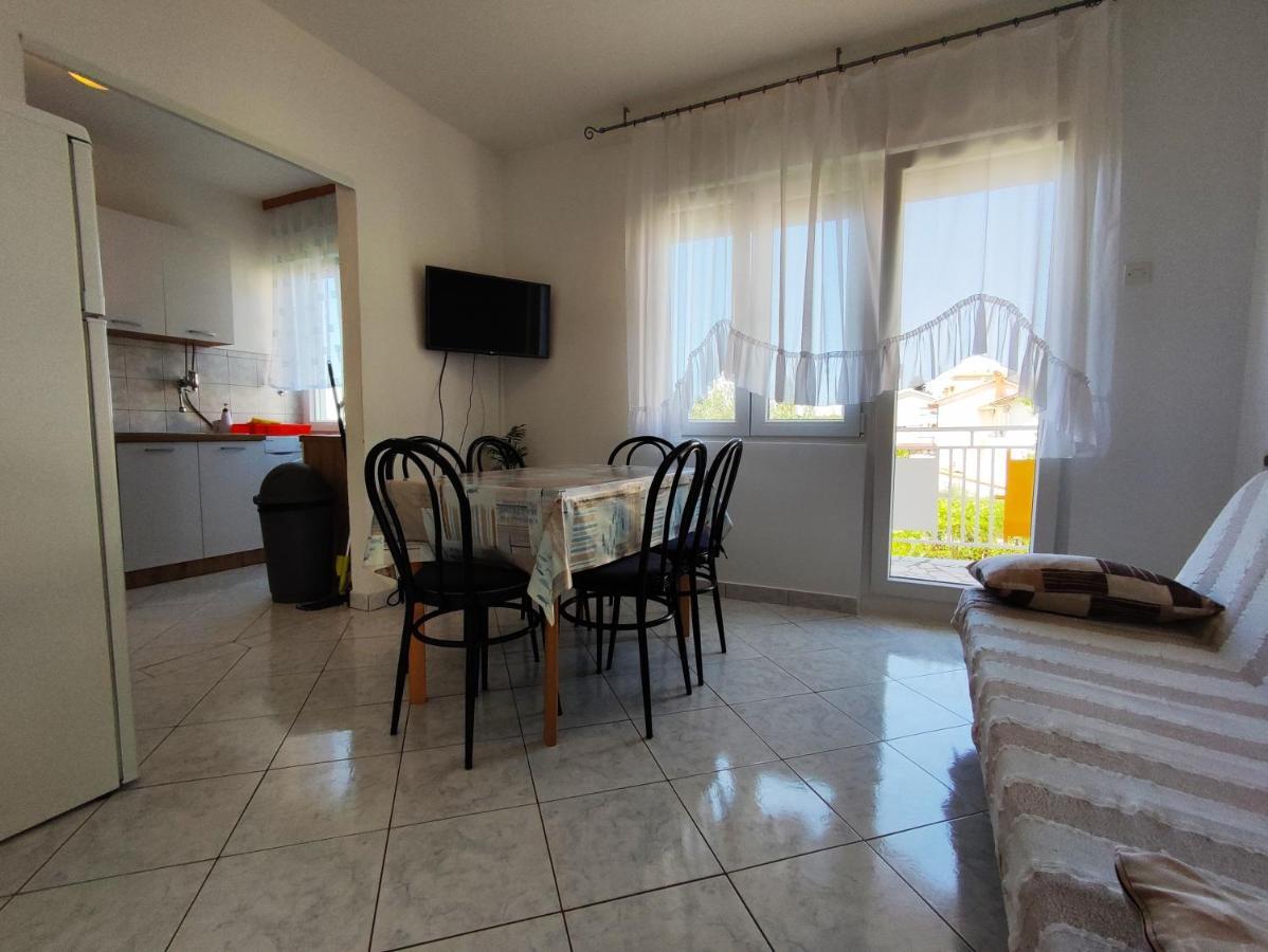 Apartmani David Pula Exterior photo