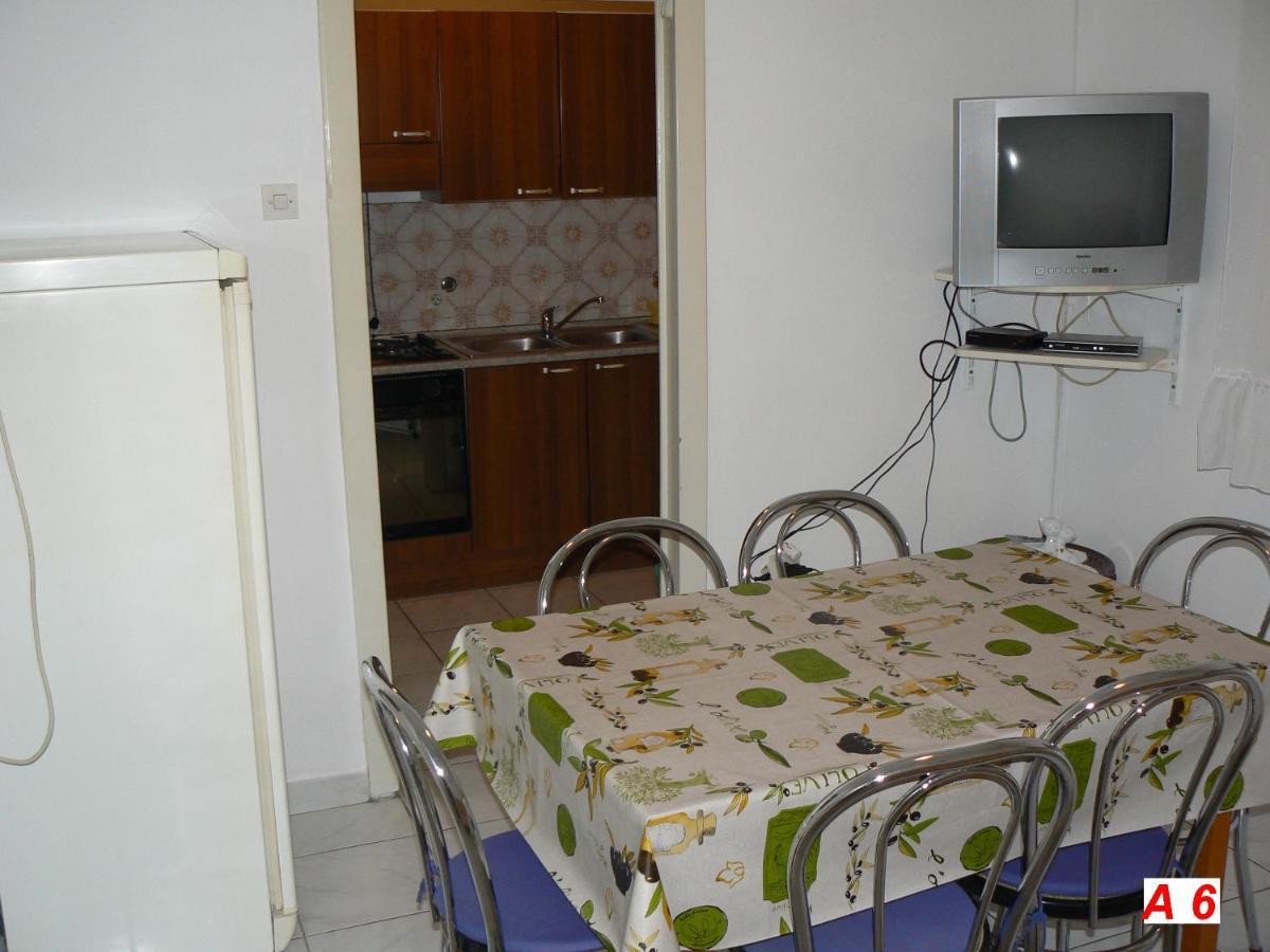 Apartmani David Pula Exterior photo